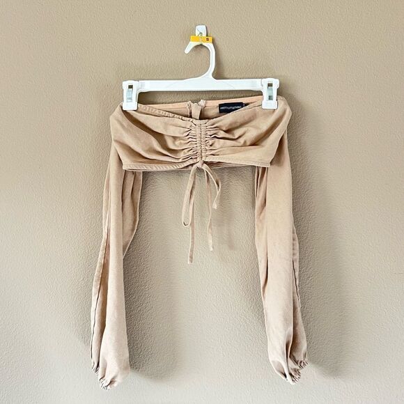 PrettyLittleThing Tan Crop Top and Skirt Set - Picture 3 of 13